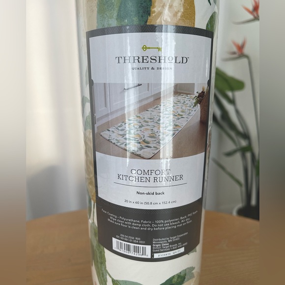 Threshold Comfort Kitchen Runner Lemon Print - Picture 2 of 5